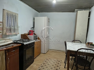 Casa de vânzare în Ograzile ~ 921mp teren ~ (13km de Buzau) ~ Pret: 42.000€ neg. - imagine 2