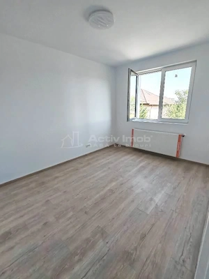 Vanzare -  Casa  - Vila - Prelungirea Ghencea - Dantelei - teren 245mp -205000E -  Comision 0! - imagine 7