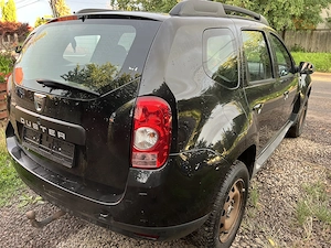 Dacia Duster 1,6 b+Gpl din fabricâ import Germania - imagine 9