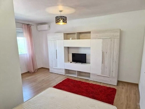 Inchiriez apartament in Complexul Studentesc