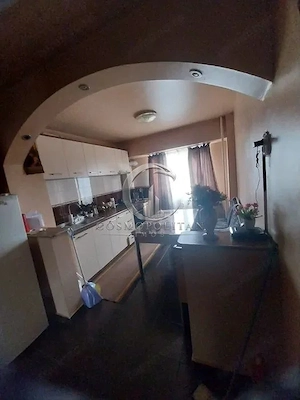 Apartament cu 2 camere zona Unirii Sud conf 1 etaj 3 din 10 mobilat Pret: 75.000 - imagine 2
