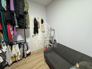 Apartament 3 camere de vanzare, etaj 3/5 cu lift - Giroc, zona Lidl - imagine 8