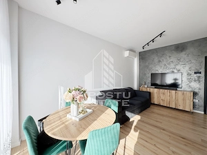 Apartament 3 camere de vanzare, etaj 3/5 cu lift - Giroc, zona Lidl - imagine 2