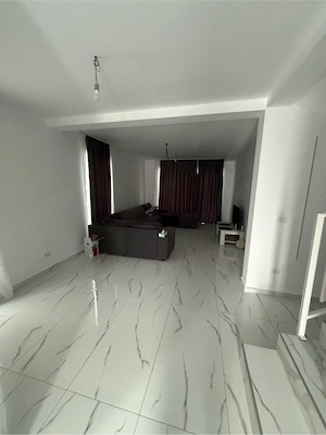 Casa de inchiriat Giroc 3 dormitoare , birou , living+bucatarie - imagine 3