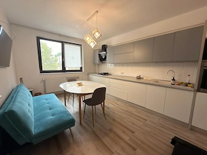 Apartament 3 camere de inchiriat, 126 mp, zona Centrala
