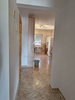 Apartament cu 3 camere Zona centrala Str. Bucegi Liceul de Arte etaj 3 , 2 balc - imagine 8