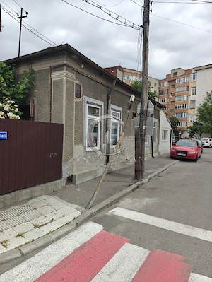 Proprietate cu potențial comercial – casă și teren în zona Clubul Politistilor / - imagine 8