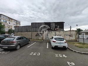 Proprietate cu potențial comercial – casă și teren în zona Clubul Politistilor / - imagine 10