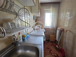 Apartament cu 3 camere, zona Bvd. Stadionului/BZ ~ etaj 3 din 4 - imagine 2