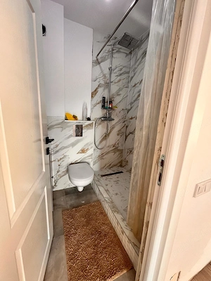 Vând apartament cu trei camere,parcare subterană, Florești,Cluj - imagine 3