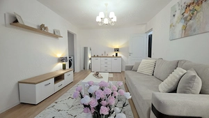 Inchiriez apartament 2 camere Zona Soarelui  - imagine 4