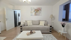 Inchiriez apartament 2 camere Zona Soarelui 