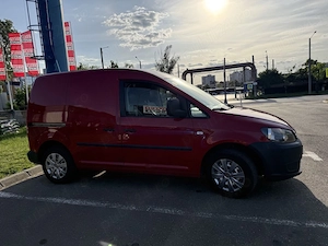Volkswagen Caddy 1.6 TDI 75 CP   247.000 km   masina merge foarte bine - imagine 5