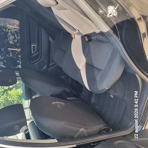 Vând Land Rover Discovery Sport reparație capitala motor 23000km actual - imagine 5