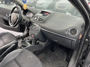 Renault Clio 1,5 Dci de la Proprietar - imagine 7