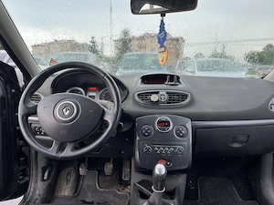 Renault Clio 1,5 Dci de la Proprietar - imagine 10