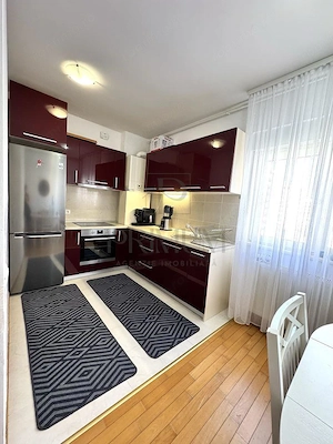TORONTAL - BLOC NOU - 3 CAMERE - 2 BAI - ETAJ 3 LIFT - DECOMANDAT - imagine 7