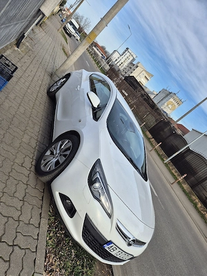 Opel astra j gtc 1.7 TDCI - imagine 3
