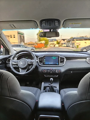 Kia Sorento - imagine 5