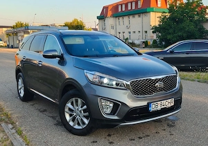 Kia Sorento - imagine 4