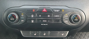 Kia Sorento - imagine 6