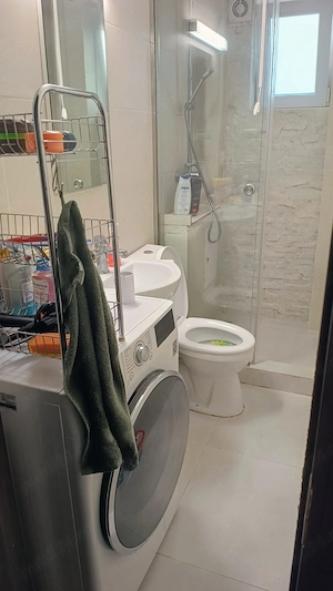 Caut coleg apartament - imagine 2
