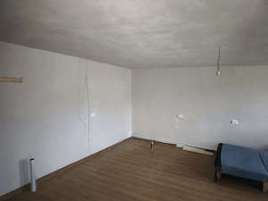 Vând casă   schimb cu apartament - imagine 5