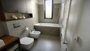 Persoana fizica ! Casa luminoasa Cubic Village , 3 min rond Pacurari - imagine 5