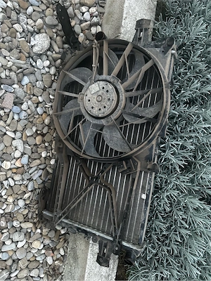 Electroventilator radiator apa Opel G Coupe 1.4 benzina 