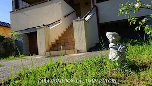 ELEGANTA SI LINISTE LA CATIVA PASI DE STATIUNILE VALCENE - imagine 18