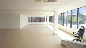 DE INCHIRIAT- SPATIU COMERCIAL 140 MP - imagine 7