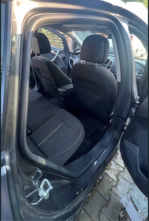 Opel Astra J - imagine 7