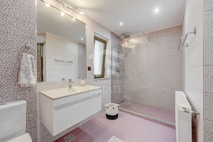 Vilă 342 mp cu piscină și 800 mp teren / 4 dormitoare / Pleașa - imagine 11