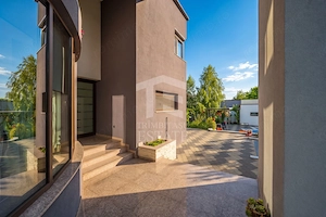Vilă 342 mp cu piscină și 800 mp teren / 4 dormitoare / Pleașa - imagine 15
