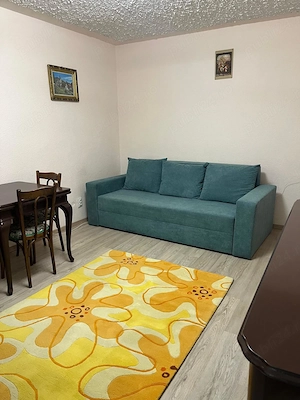 Ap 2 camere decomandat, etaj 1 - Piata Progresul   Toporasi