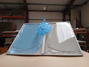 Vitrină de afișaj pentru instituții de învățământ, cu ramă din aluminiu și protecție transparentă - imagine 3