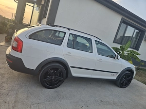 Skoda Octavia Scout 4x4 - imagine 3