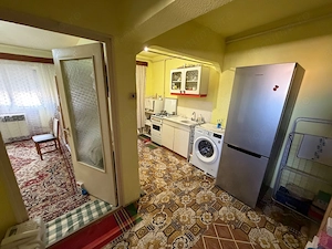 Apartament 1 camera, decomandat - Cugir