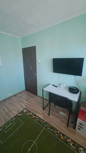 Apartament 2 camere Poarta 6 - imagine 5