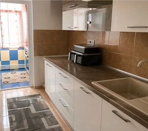 Apartament 2 camere Poarta 6