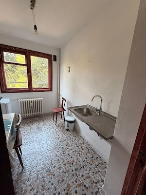Apartament 3 camere | Etaj 2 9 | Zona Gorjului - imagine 10