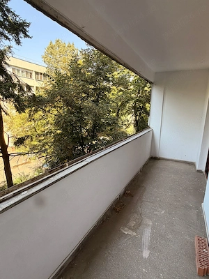 Apartament 3 camere | Etaj 2 9 | Zona Gorjului - imagine 2