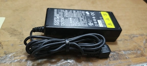 Incarcator Fujitsu 16V 3.36A