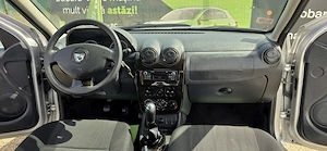 Dacia Duster Benzina + Gaz an 2012 motor 1600 cm3 benzina aer conditionat Garantie - imagine 10
