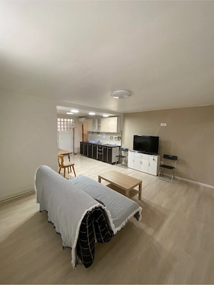  Apartament 2 camere | 70 mp | Parter | Curte | Centrală proprie | 15 min metrou Apărătorii patriei - imagine 2
