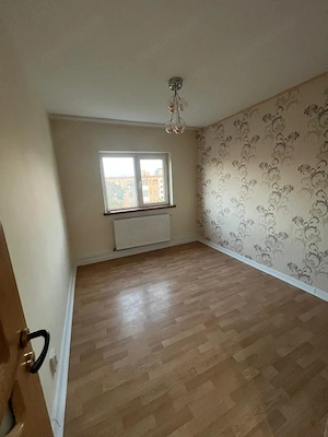 Super Pret Apartament 4 Camere 78mp Craiovita Noua  - imagine 4