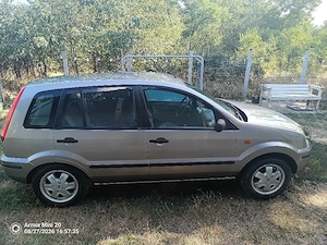 Ford Fusion 2003 - imagine 3