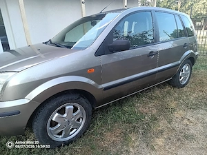 Ford Fusion 2003 - imagine 2