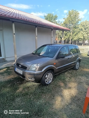 Ford Fusion 2003 - imagine 5