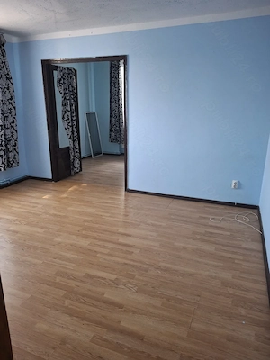Apartament 3 camere - imagine 3